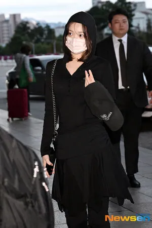 Kim Chaewon OnlyFans Leaked Free Thumbnail Picture - #KUl36WMQ2C