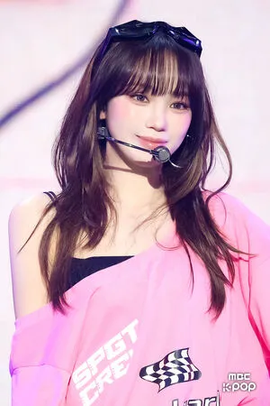 Kim Chaewon OnlyFans Leaked Free Thumbnail Picture - #KX8KFlLkjP