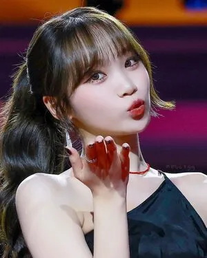 Kim Chaewon OnlyFans Leaked Free Thumbnail Picture - #LlhzxQPUW5