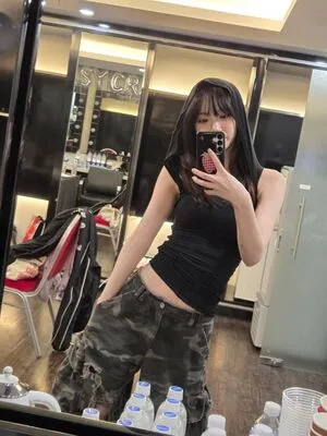 Kim Chaewon OnlyFans Leaked Free Thumbnail Picture - #LmAut2I5Rf