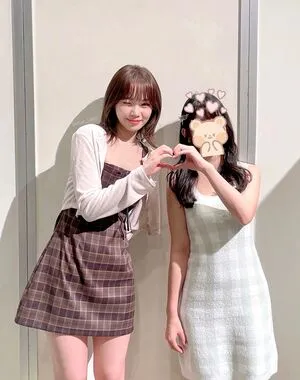 Kim Chaewon OnlyFans Leaked Free Thumbnail Picture - #MbhuGNebcs