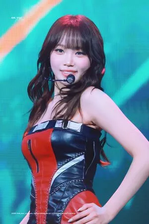 Kim Chaewon OnlyFans Leaked Free Thumbnail Picture - #MjhAlyC5dd