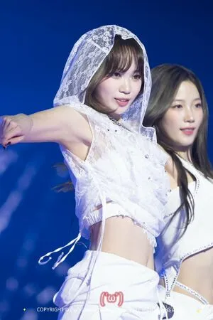 Kim Chaewon OnlyFans Leaked Free Thumbnail Picture - #QN9PDlFPVL