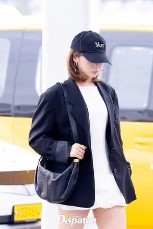 Kim Chaewon OnlyFans Leaked Free Thumbnail Picture - #RfbkapJrtE