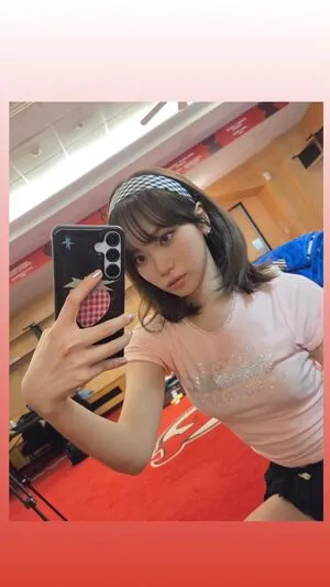 Kim Chaewon OnlyFans Leaked Free Thumbnail Picture - #Ro1cs7sKcT