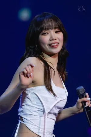Kim Chaewon OnlyFans Leaked Free Thumbnail Picture - #SDQltuxwaK