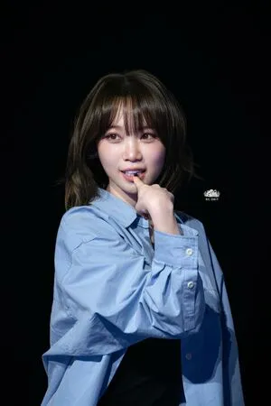 Kim Chaewon OnlyFans Leaked Free Thumbnail Picture - #STwOQcLNOh