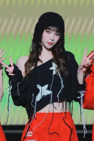 Kim Chaewon OnlyFans Leaked Free Thumbnail Picture - #V9plT2o6Wn