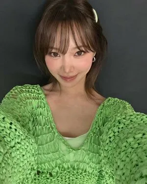 Kim Chaewon OnlyFans Leaked Free Thumbnail Picture - #ViU8mW6vUa