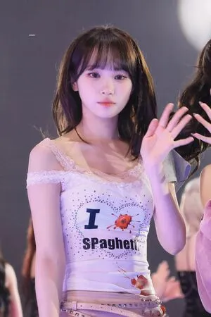 Kim Chaewon OnlyFans Leaked Free Thumbnail Picture - #X0MpeWP4Ot