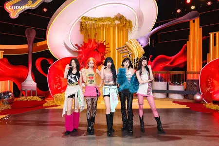 Kim Chaewon OnlyFans Leaked Free Thumbnail Picture - #XSUXb1ASBx