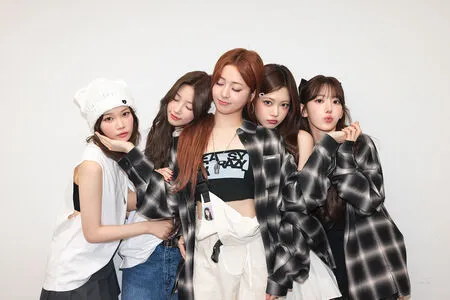 Kim Chaewon OnlyFans Leaked Free Thumbnail Picture - #YZvAD7oqK8