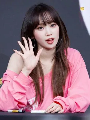 Kim Chaewon OnlyFans Leaked Free Thumbnail Picture - #a3fOzqf0Jp