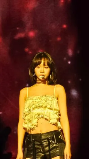 Kim Chaewon OnlyFans Leaked Free Thumbnail Picture - #ahooSLgVGI