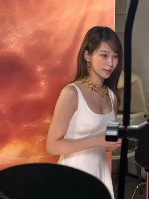 Kim Chaewon OnlyFans Leaked Free Thumbnail Picture - #bHr0N0Dodl