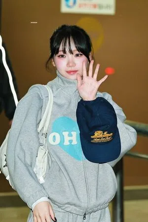 Kim Chaewon OnlyFans Leaked Free Thumbnail Picture - #c2SGRaAmdu