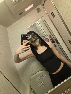 Kim Chaewon OnlyFans Leaked Free Thumbnail Picture - #caxXVRcEc3