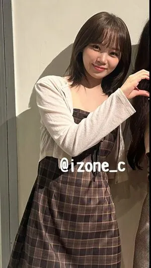 Kim Chaewon OnlyFans Leaked Free Thumbnail Picture - #gZYtHBnGBg