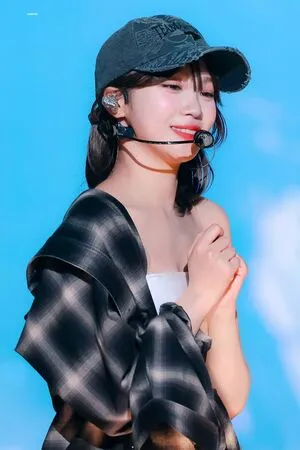 Kim Chaewon OnlyFans Leaked Free Thumbnail Picture - #h8JqNPfpZZ