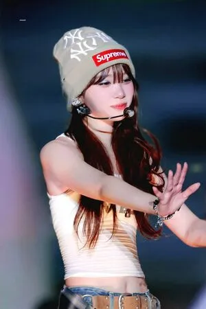 Kim Chaewon OnlyFans Leaked Free Thumbnail Picture - #i0DUqc1EUD