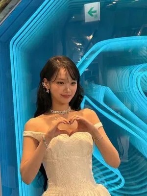 Kim Chaewon OnlyFans Leaked Free Thumbnail Picture - #iOEEaQPALj