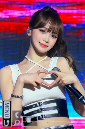 Kim Chaewon OnlyFans Leaked Free Thumbnail Picture - #k4XVAzIBFq