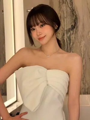 Kim Chaewon OnlyFans Leaked Free Thumbnail Picture - #kSVIics0mv