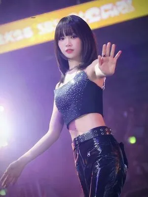 Kim Chaewon OnlyFans Leaked Free Thumbnail Picture - #kWN8fMY3hh