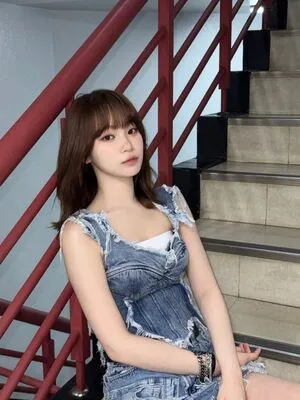 Kim Chaewon OnlyFans Leaked Free Thumbnail Picture - #n8ClNp8GTV