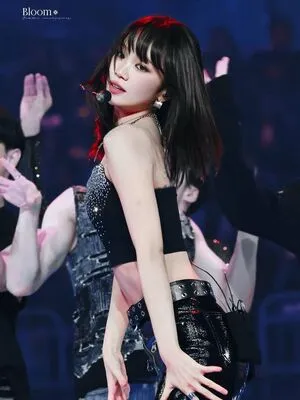 Kim Chaewon OnlyFans Leaked Free Thumbnail Picture - #onzrSARGiU