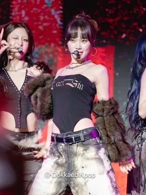 Kim Chaewon OnlyFans Leaked Free Thumbnail Picture - #ptn88Go6eJ