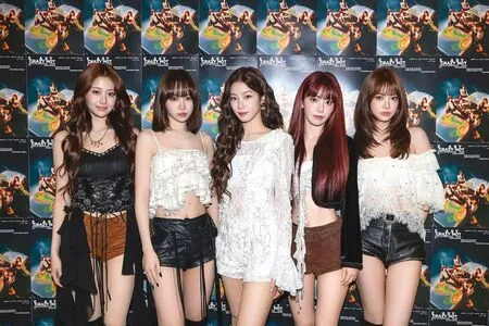 Kim Chaewon OnlyFans Leaked Free Thumbnail Picture - #r8enAHZQk5