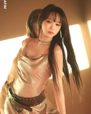 Kim Chaewon OnlyFans Leaked Free Thumbnail Picture - #saUUVBlTlt