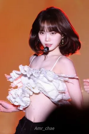 Kim Chaewon OnlyFans Leaked Free Thumbnail Picture - #sdwSvfmKa4