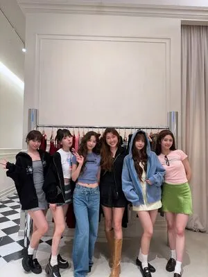 Kim Chaewon OnlyFans Leaked Free Thumbnail Picture - #t6oEnzmv4y