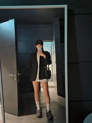 Kim Chaewon OnlyFans Leaked Free Thumbnail Picture - #tK95fO5FJs