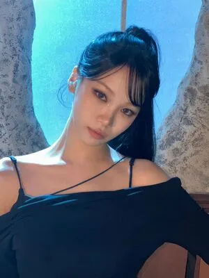 Kim Chaewon OnlyFans Leaked Free Thumbnail Picture - #u8UJoP9bte