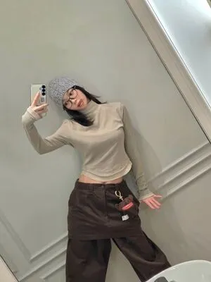 Kim Chaewon OnlyFans Leaked Free Thumbnail Picture - #vvBcgaZWqI