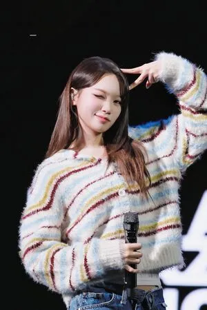 Kim Chaewon OnlyFans Leaked Free Thumbnail Picture - #wlR4kPEyEj