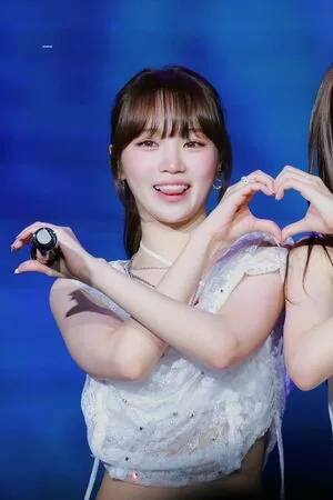 Kim Chaewon OnlyFans Leaked Free Thumbnail Picture - #xJ7qU9ssAf