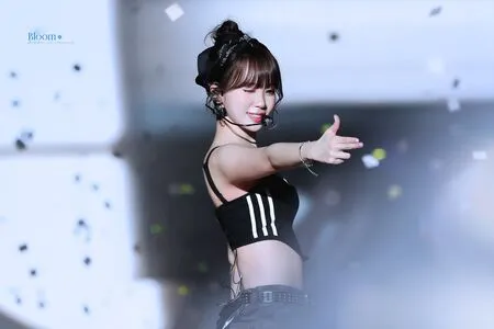 Kim Chaewon OnlyFans Leaked Free Thumbnail Picture - #yyx7GScBtm