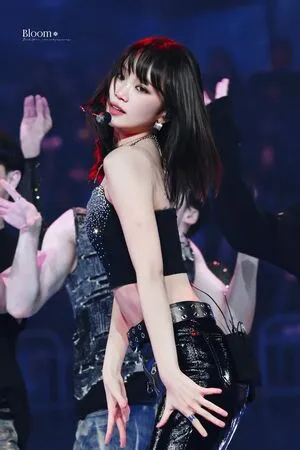 Kim Chaewon OnlyFans Leaked Free Thumbnail Picture - #zf7GuMYbbQ