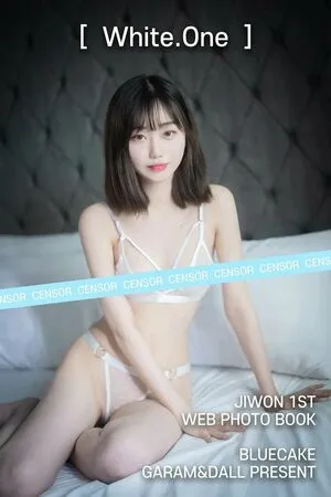 Kim Ji Won OnlyFans Leaked Free Thumbnail Picture - #M54dKETflO