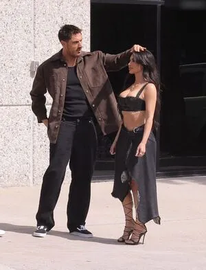 Kim Kardashian OnlyFans Leaked Free Thumbnail Picture - #0bg64JO9KN