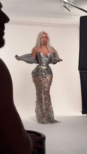 Kim Kardashian OnlyFans Leaked Free Thumbnail Picture - #16W5QlC7Yy