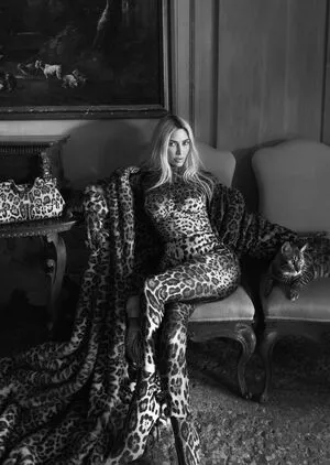 Kim Kardashian OnlyFans Leaked Free Thumbnail Picture - #1zS29y92Bn