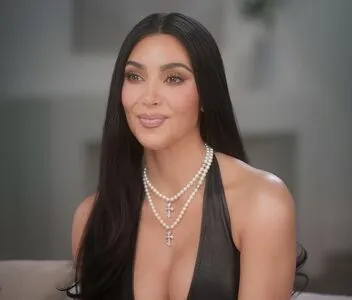 Kim Kardashian OnlyFans Leaked Free Thumbnail Picture - #20zI7HL2ew