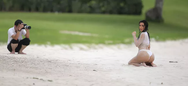 Kim Kardashian OnlyFans Leaked Free Thumbnail Picture - #21dnFGNoW5