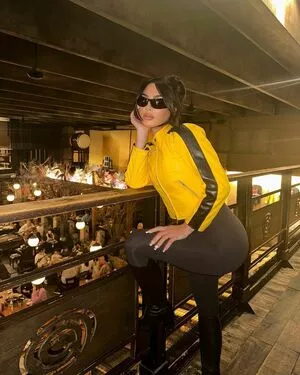 Kim Kardashian OnlyFans Leaked Free Thumbnail Picture - #2CPpQz3O4O