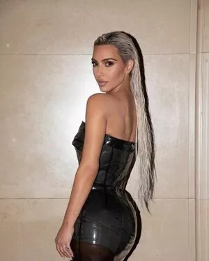 Kim Kardashian OnlyFans Leaked Free Thumbnail Picture - #56pTkUYWaS